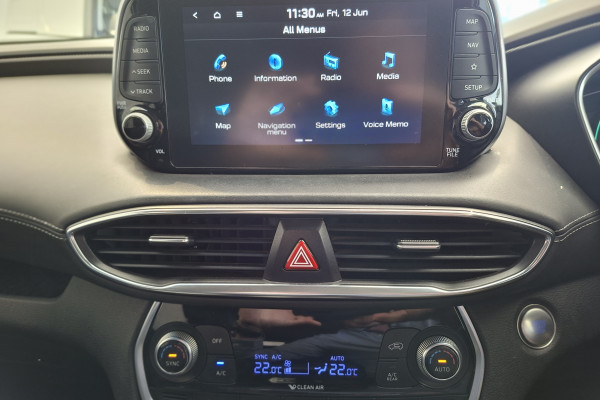 2018 Hyundai Santa Fe DM5 Series II Highlander SUV Image 20
