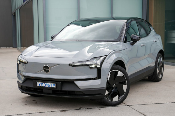 2024 MY25 Volvo EX30  Single Motor Extended Range Ultra SUV Image 5