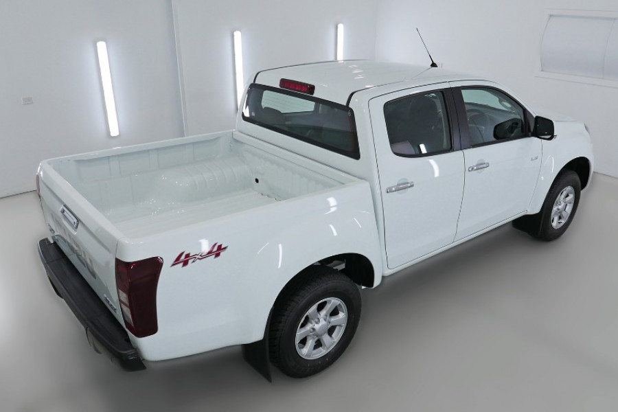 2019 Isuzu UTE D-MAX LS-M Crew Cab Ute 4x4 Utility Image 14