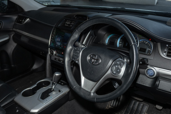 2013 Toyota Camry Hybrid AVV50R HL Sedan Image 6