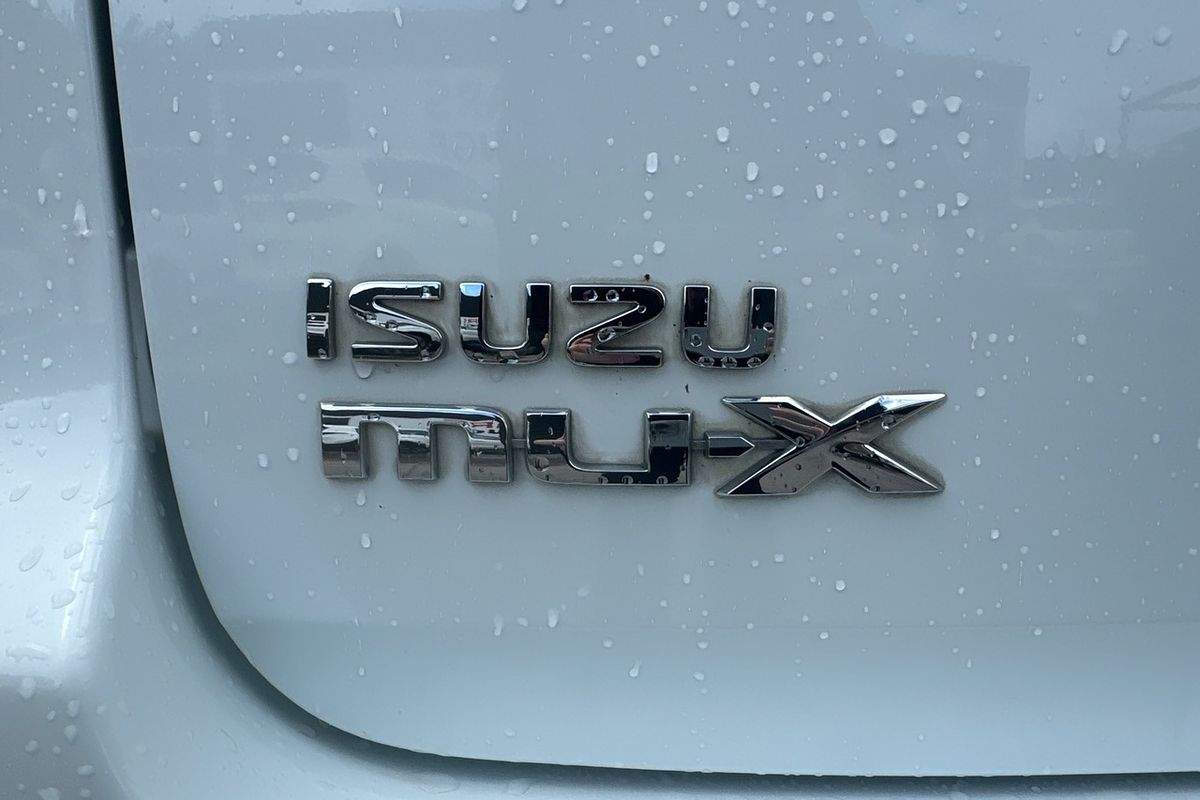 2019 Isuzu MU-X LS-U SUV Image 20