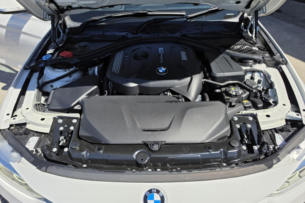 2016 BMW 3 Series F30 LCI 320i Sport Line Sedan Image 29