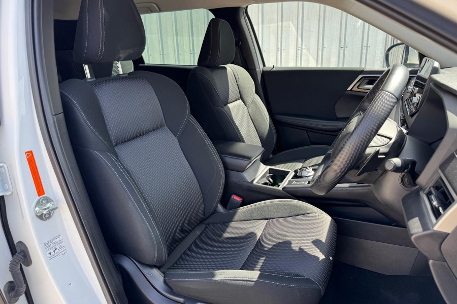 2022 MY22.5 Mitsubishi Outlander ZM LS SUV Image 22