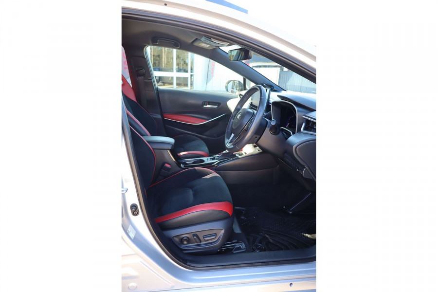 2020 Toyota Corolla ZWE211R ZR Hybrid Hatch Image 11