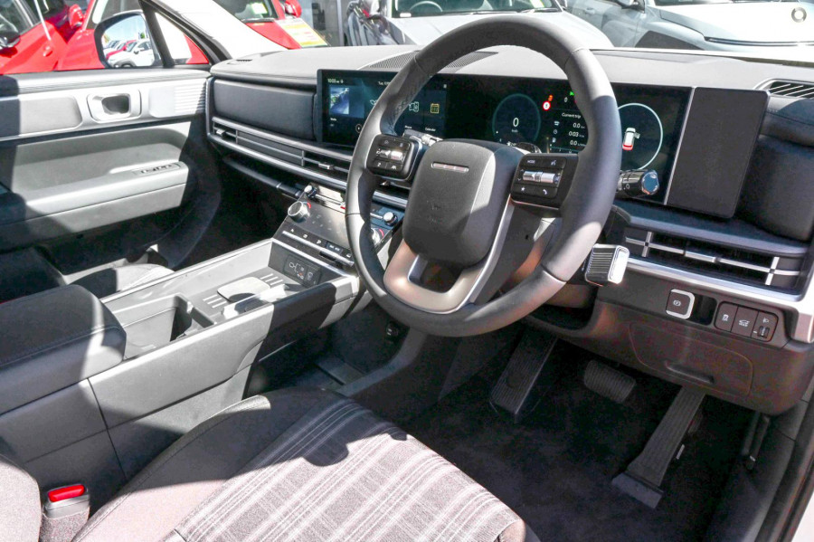 2026 Hyundai Santa Fe MX5.V2 Hybrid SUV Image 8