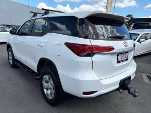 2017 Toyota Fortuner GUN156R GX SUV
