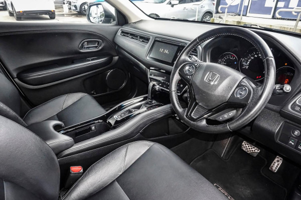 2015 Honda HR-V  VTi-L SUV Image 5