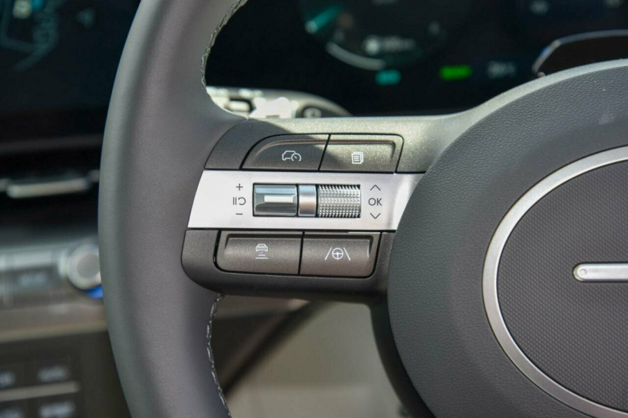 2024 MY25 Hyundai KONA SX2.V2 Hybrid Premium SUV Image 18