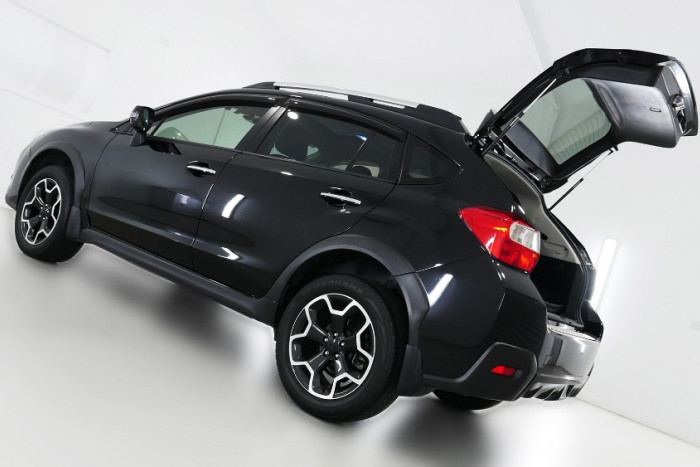2014 Subaru XV G4-X 2.0i-S Suv Image 22