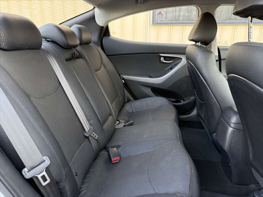 2014 Hyundai Elantra MD3 Trophy Sedan Image 11