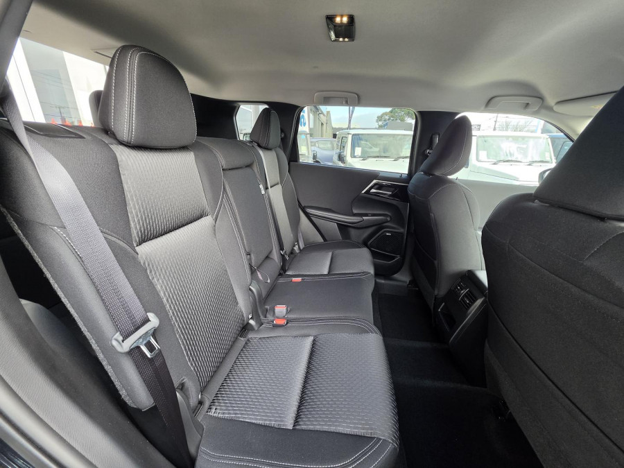 2026 MY25 Mitsubishi Outlander ZM LS SUV Image 16