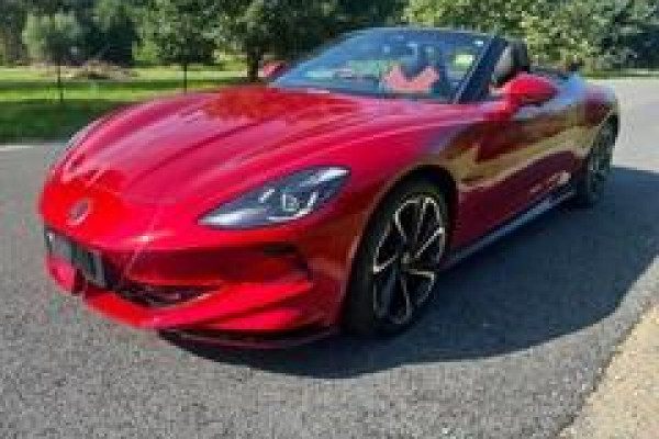 2024 MY24.5 MG Cyberster EC32  Convertible