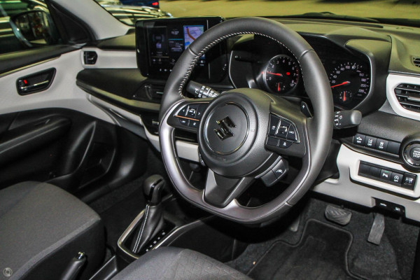 2026 Suzuki Swift UZ Hybrid GLX Hatch Image 5