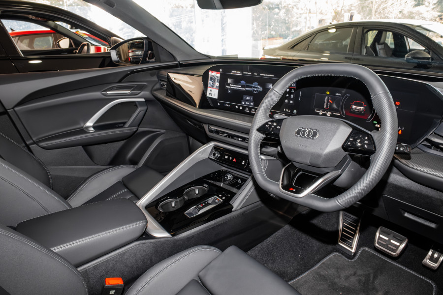 2026 MY25 Audi Q5 GU e-hybrid 270kW SUV