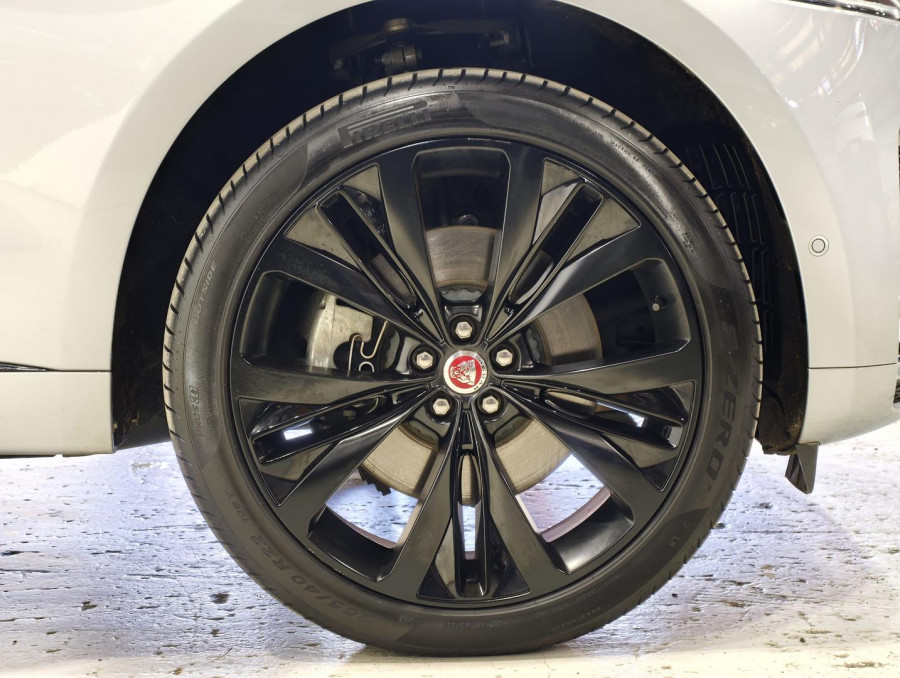 2021 MY21.25 Jaguar F-PACE X761 R-Dynamic SE SUV Image 31