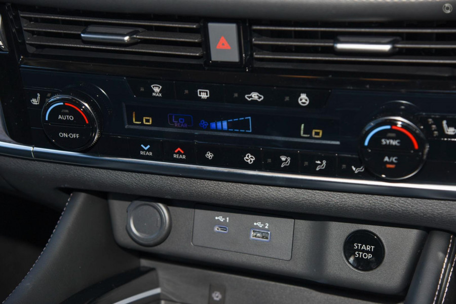 2025 Nissan QASHQAI J12 Ti-L e-POWER SUV Image 13