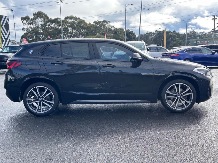2022 BMW X2 F39 sDrive18i SUV Image 12