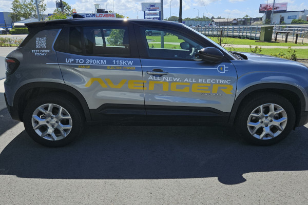 2024 Jeep Avenger JJ Limited SUV