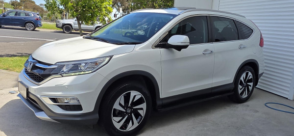 2016 MY17 Honda CR-V RM Series II VTi-L SUV image 3