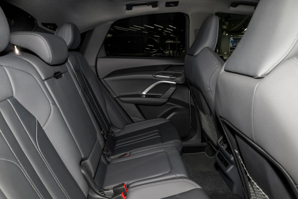 2025 Audi SQ5 GU  SUV image 9