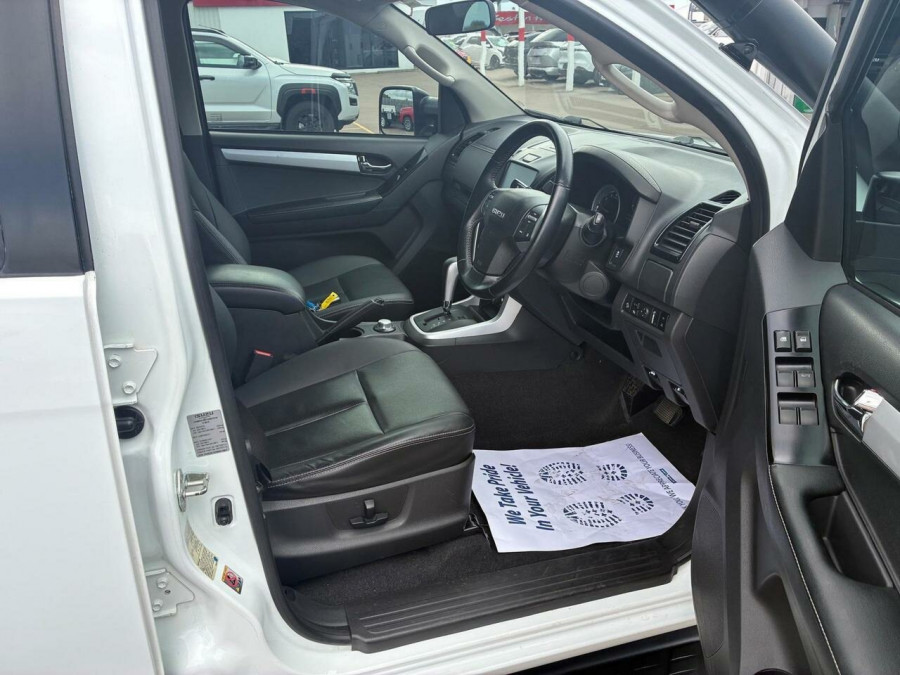 2019 Isuzu D-MAX TF LS-T Ute Image 28