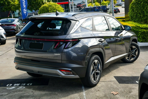 2026 Hyundai Tucson hybrid NX4.V4 Hybrid SUV Image 2