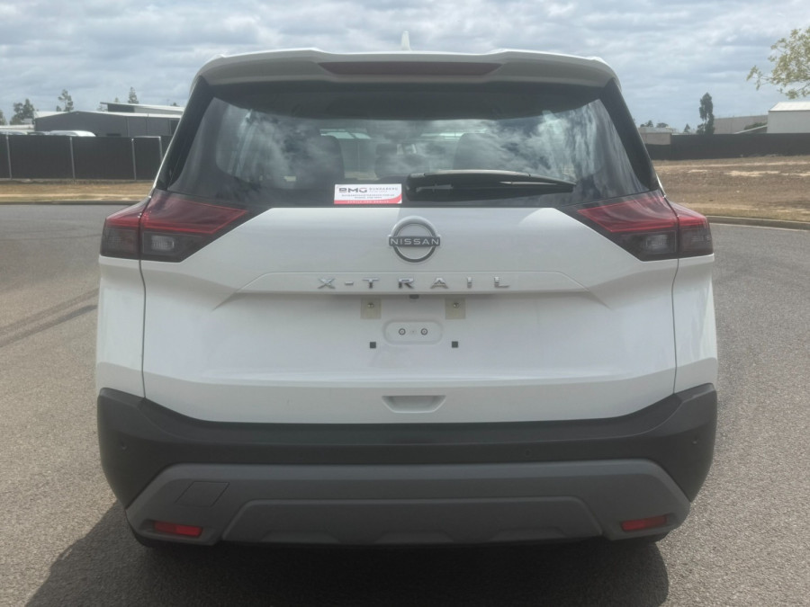 2024 MY25 Nissan X-Trail T33 ST SUV Image 4
