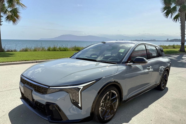2025 MY26 Kia K4 CL4m GT-Line Hatch Image 4