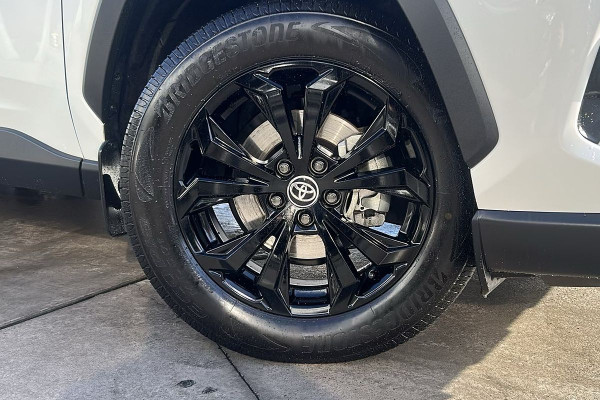 2022 Toyota RAV4 AXAH54R Cruiser SUV Image 4