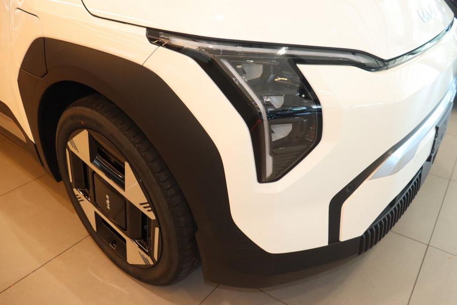 2026 MY27 Kia EV3 SV Earth SUV Image 5