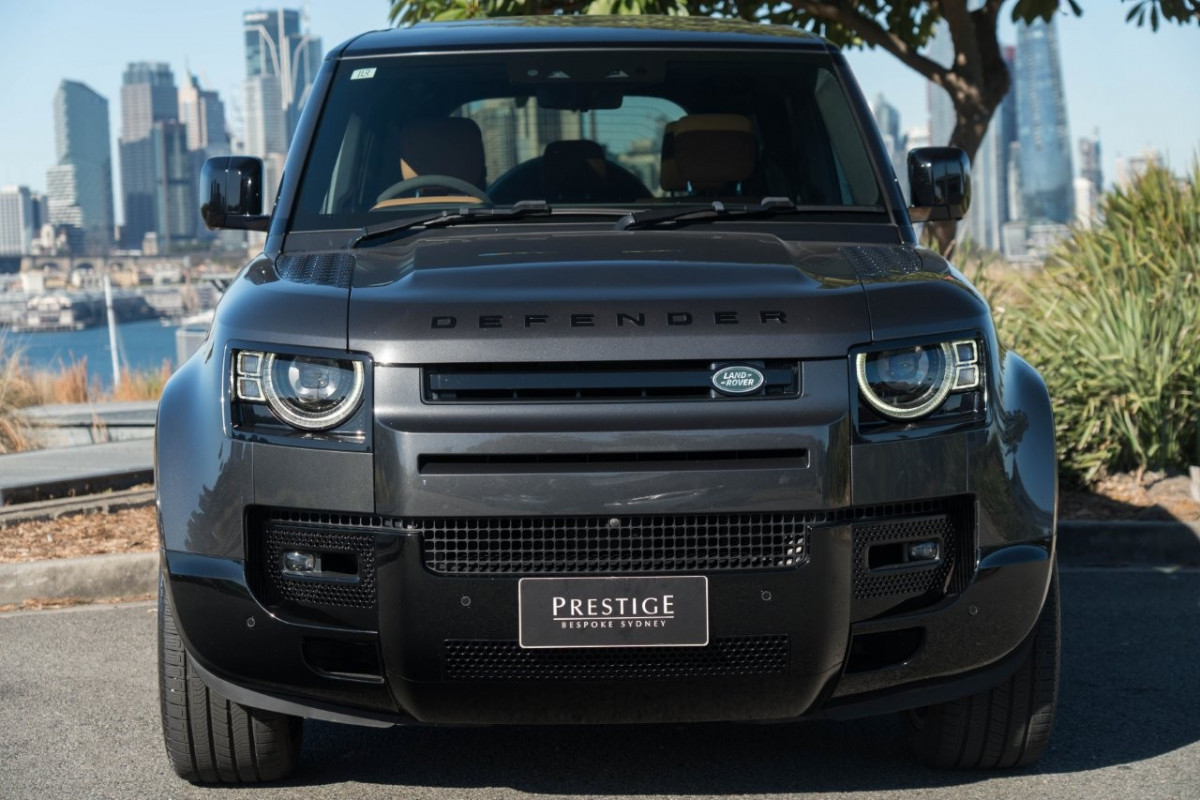 2022 Land Rover Defender L663 110 P525 SCV8 SUV