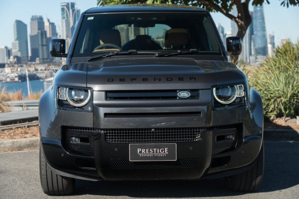 2022 Land Rover Defender L663 110 P525 SCV8 SUV Image 4