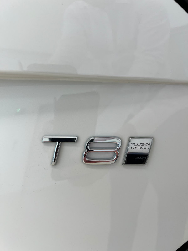 2025 MY26 Volvo XC90 L Series Ultra T8 Plug-in Hybrid Dark SUV image 23