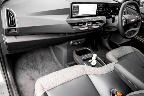 2026 Kia EV5 OVc Air Long Range SUV Image 6