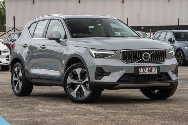 2024 MY25 Volvo XC40  Ultra B4 Bright SUV
