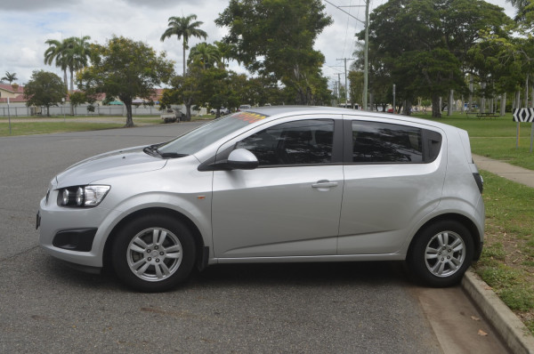 2015 Holden Barina TM CD Hatchback Image 5