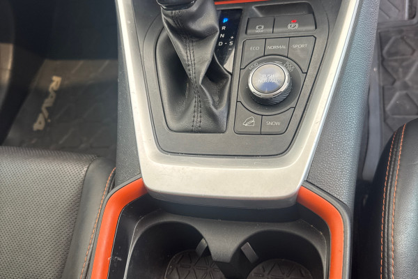2020 Toyota RAV4 AXAA54R Edge Wagon Image 23