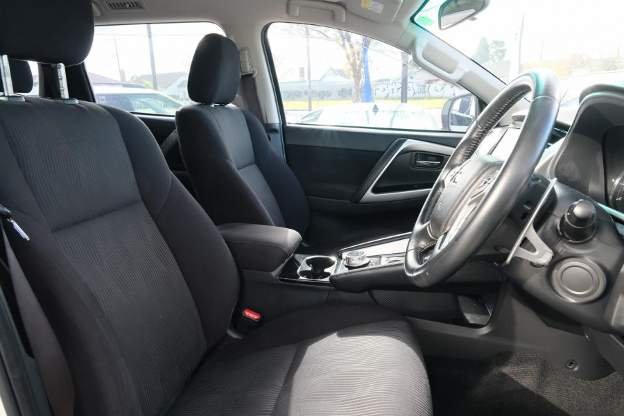 2021 Mitsubishi Pajero Sport QF GLX SUV Image 14
