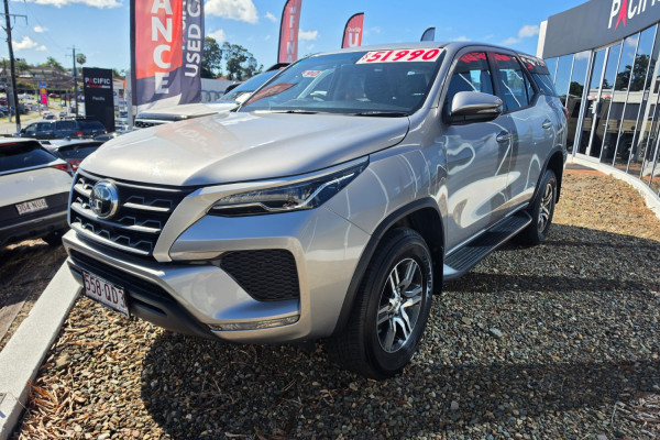 2024 Toyota Fortuner GUN156R GX SUV Image 4