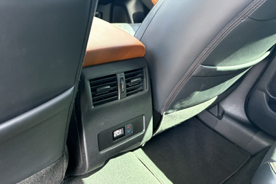 2022 Mitsubishi Outlander ZM Exceed Tourer SUV Image 10