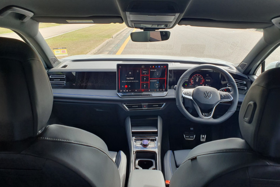 2025 Volkswagen Tiguan CT 195TSI R-Line SUV Image 17