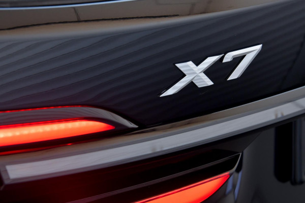 2026 BMW X7 G07 LCI xDrive40d M Sport SUV image 31