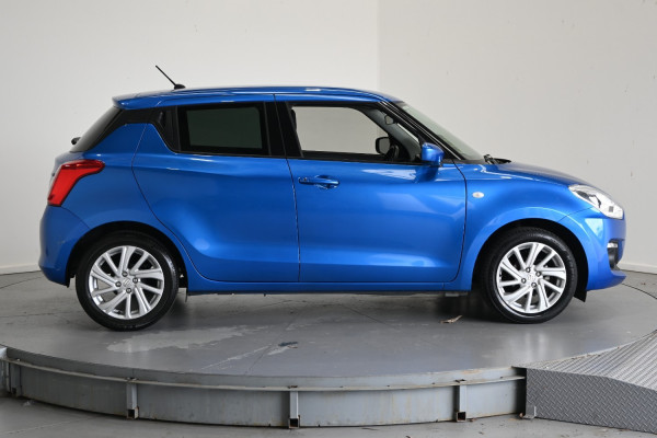 2022 Suzuki Swift AZ SERIES II 2022 Hatch Image 4