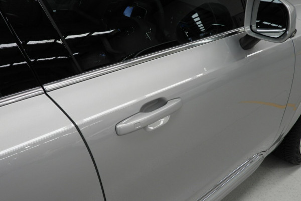 2024 Volvo XC90 L Series Ultimate B6 Bright SUV Image 5