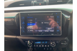 2019 Toyota HiLux  SR5 Ute