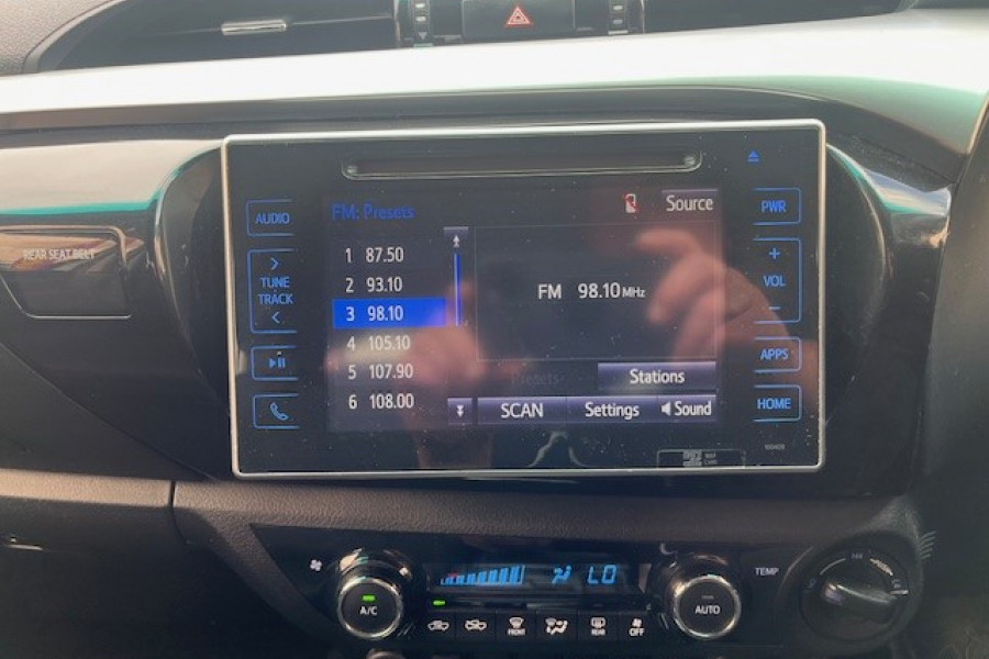 2019 Toyota HiLux  SR5 Ute Image 26