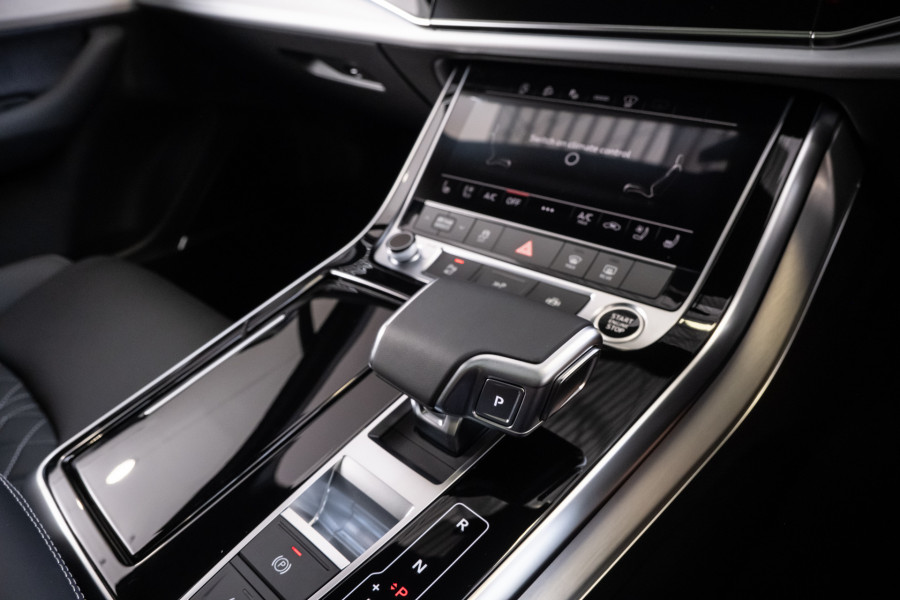 2026 MY25 Audi Q7 4M TFSI 250kW S line SUV