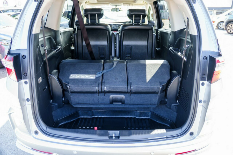 2017 Honda Odyssey 5th Gen VTi-L Wagon Image 8