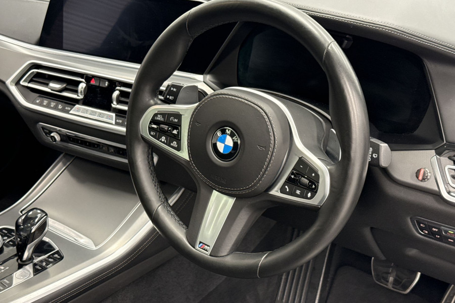 2018 BMW X5 G05 M50d SUV Image 17
