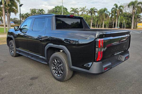 2026 MG U9 EKK1C Black Edition Ute Image 13